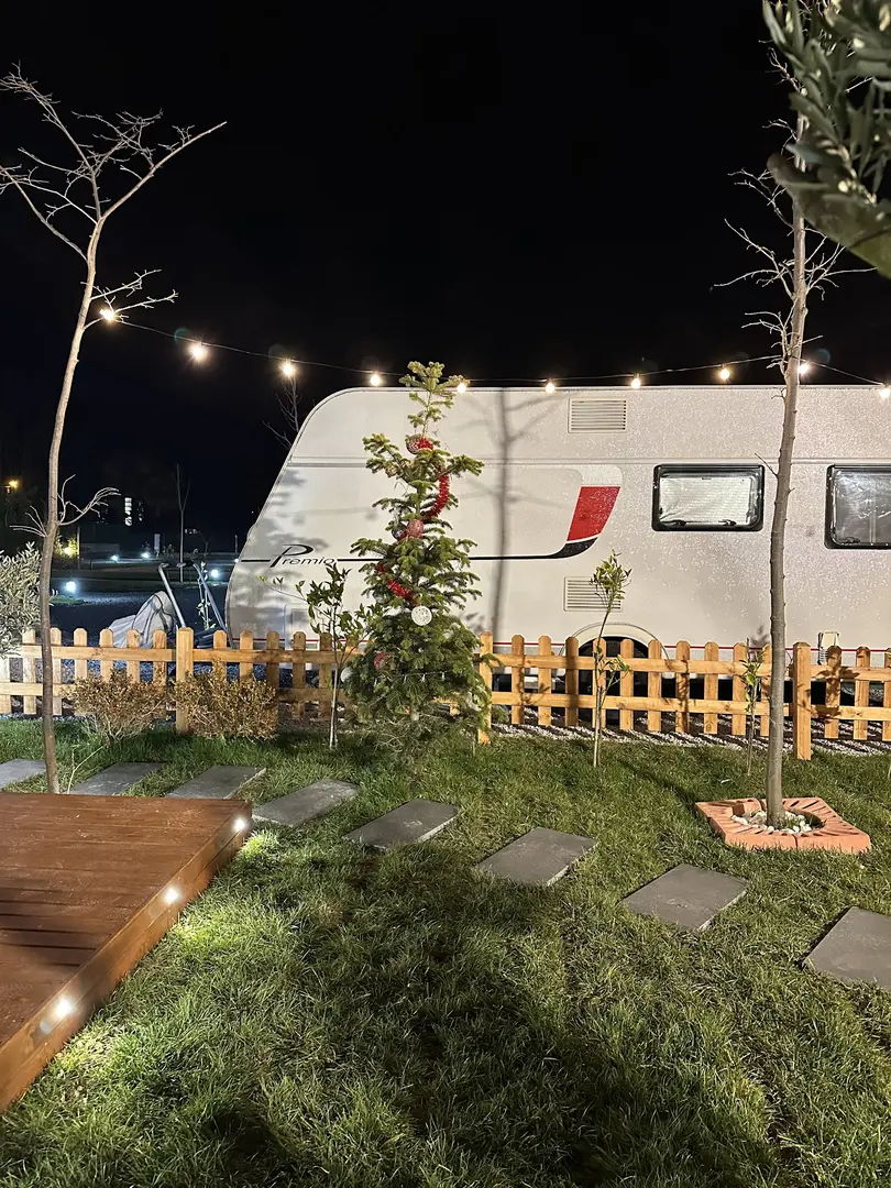 Sera Camping — İstanbul — küçük resim 6