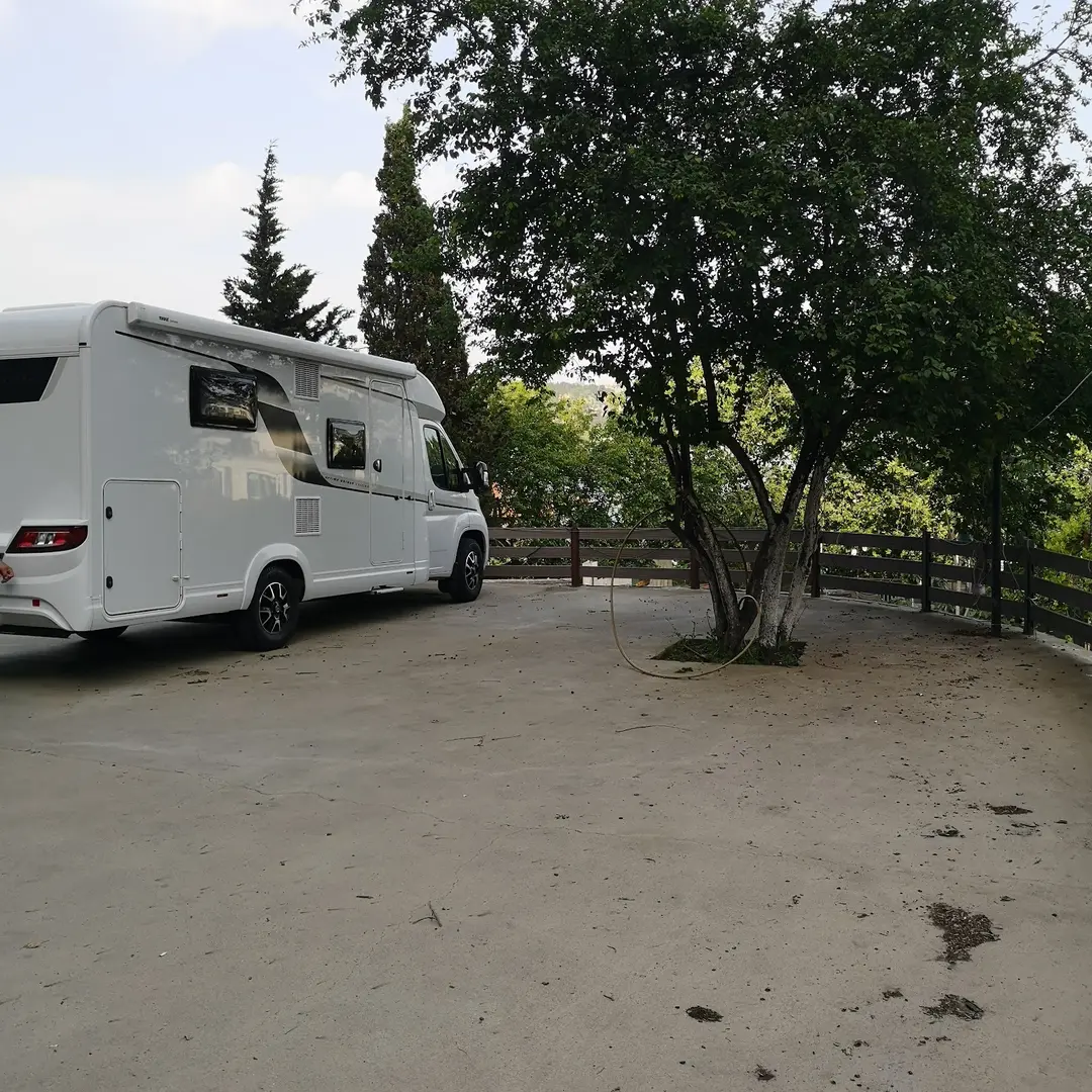 Bosphorus karavan park — İstanbul — küçük resim 4