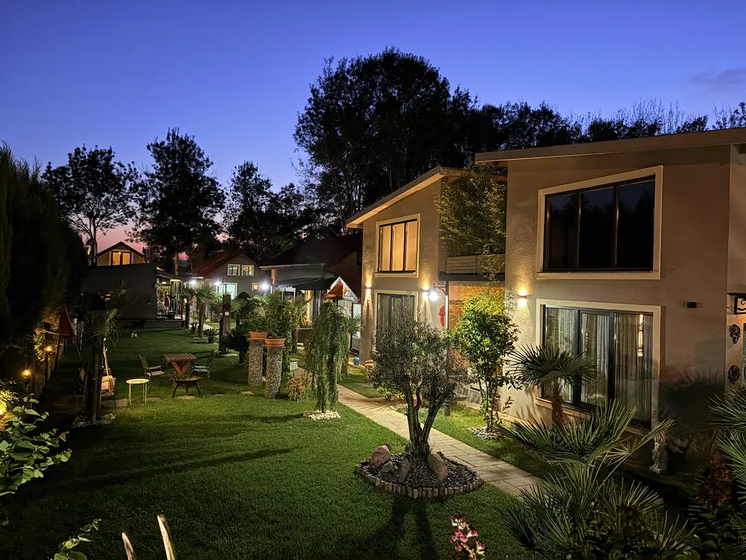 Antik River House
