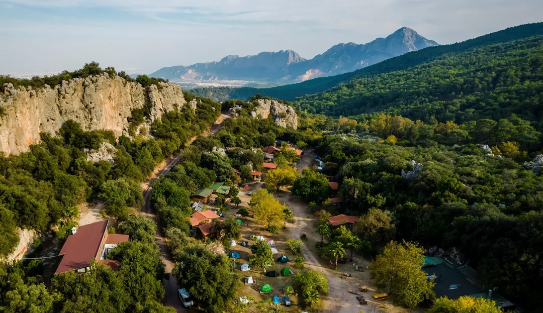 Josito Camp, climbers home — Antalya — küçük resim 4