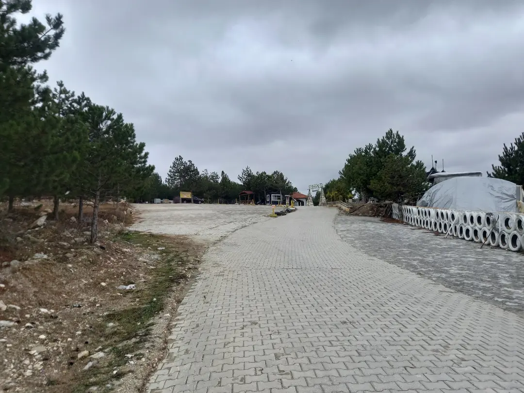Kütaşya City Forest Picnic Area and Hiking Trails — Kütahya — küçük resim 2