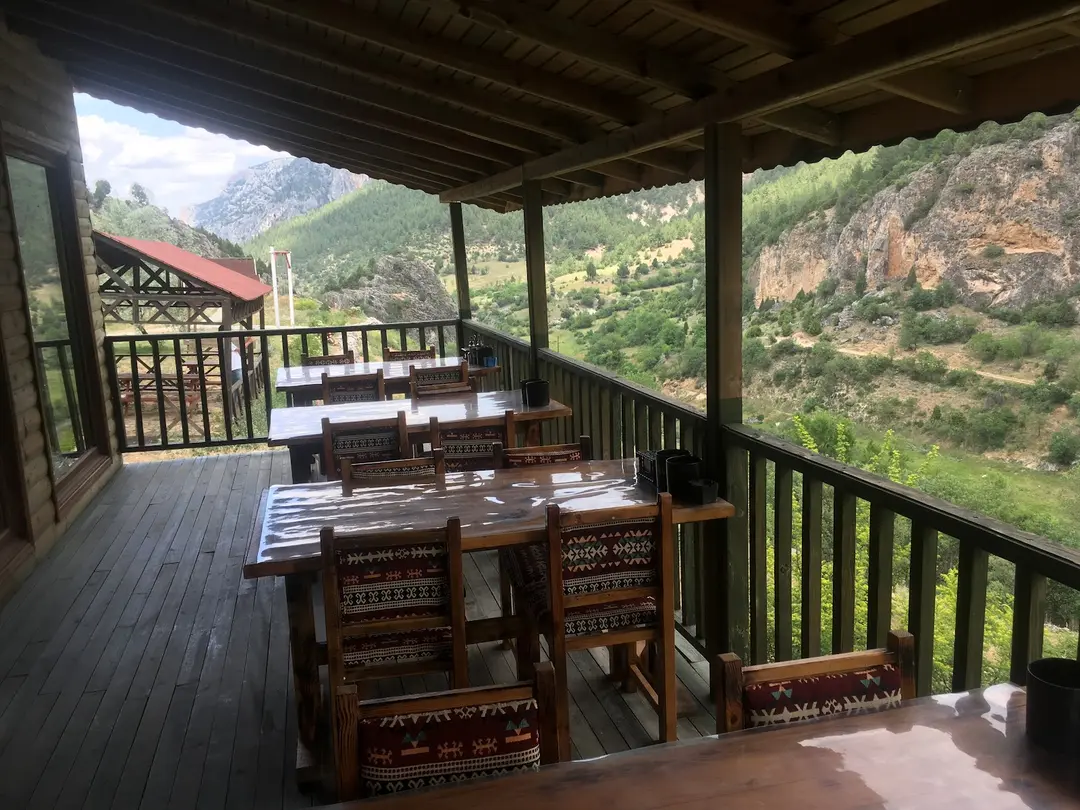 İkitaşkanyonu Restaurant & Bungalov Evleri — Kütahya — küçük resim 4