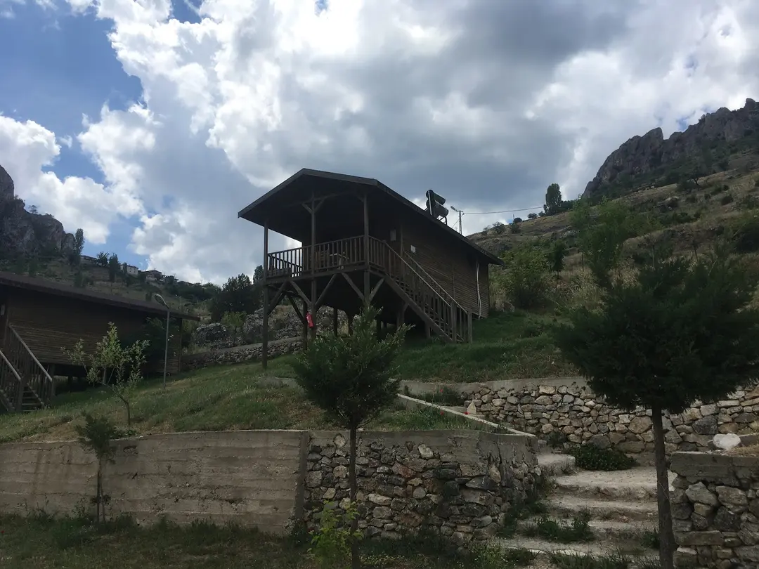 İkitaşkanyonu Restaurant & Bungalov Evleri — Kütahya — küçük resim 2