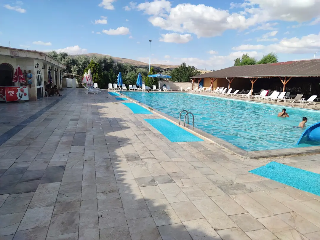 ada kamping — Nevşehir — küçük resim 3