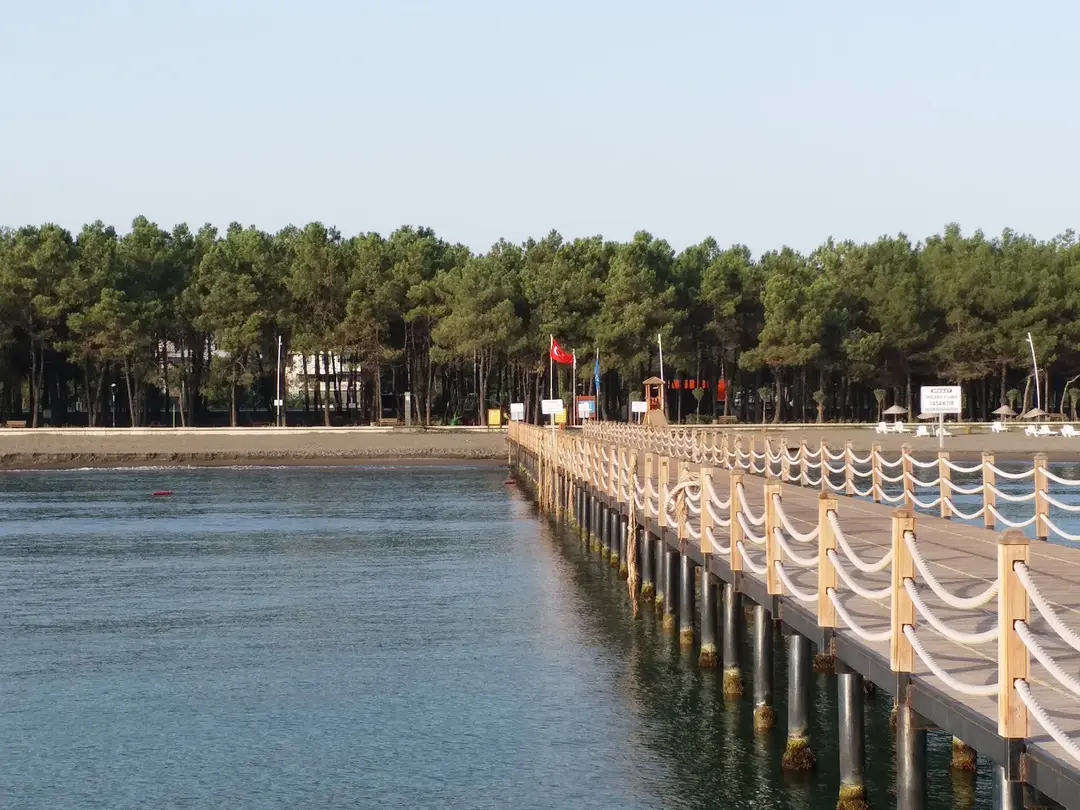Instalaciones de Playa Milich del Ayuntamiento de Samsun Büyükşehir — Samsun — küçük resim 5