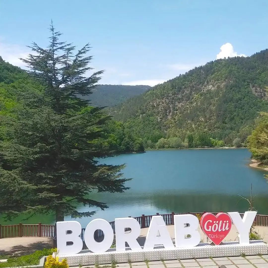 Boraboy Gölü Tabiat Parkı ve Kamp Alanı
