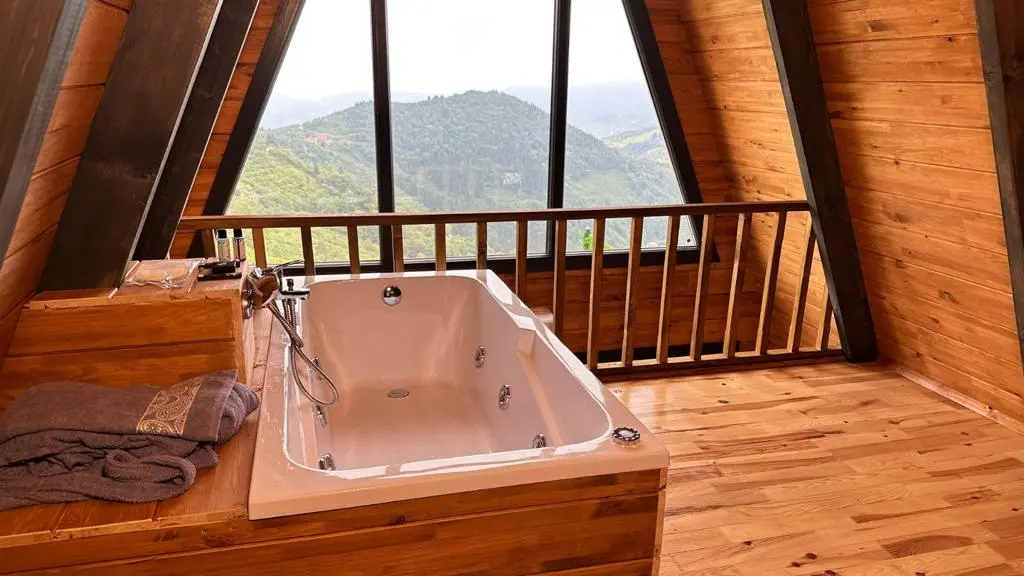Kartal Tepesi Bungalov & Restaurant — Trabzon — küçük resim 3