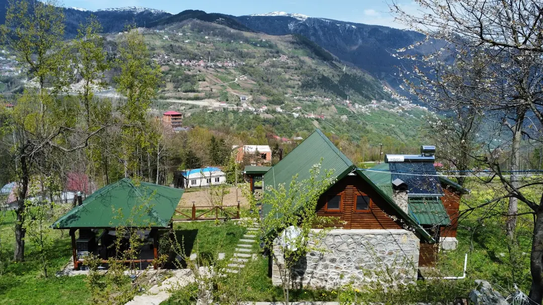 Tabiat Villa