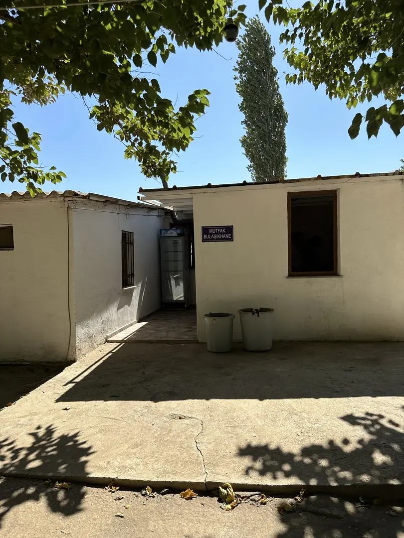 ÖZCAN RESTAURANT CAMPİNG PLAJ PİKNİK ALANI