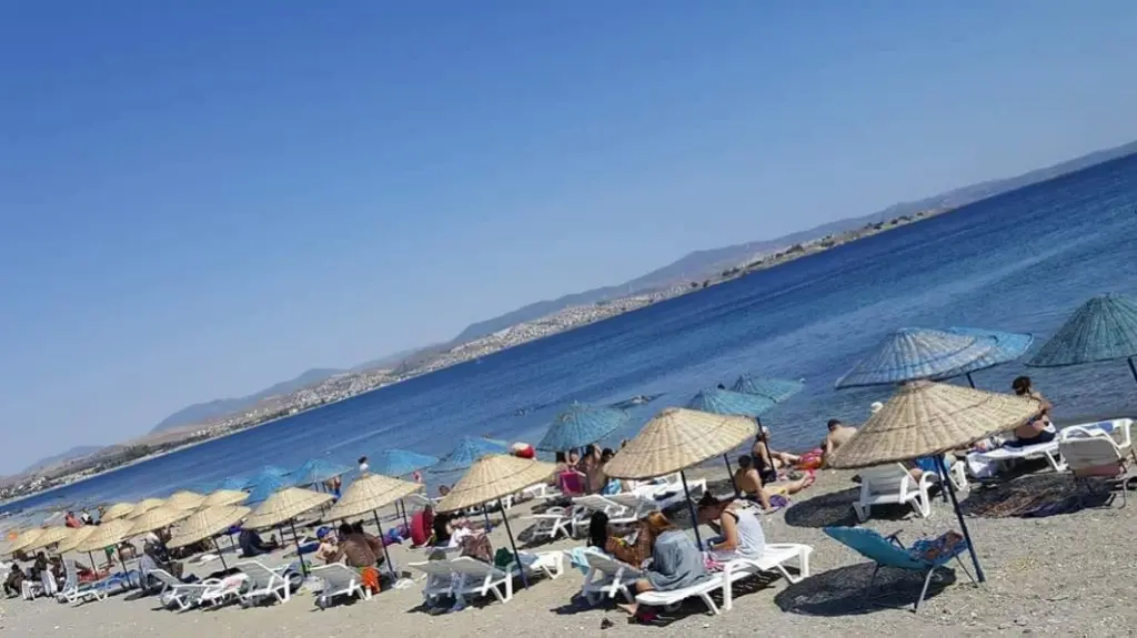 ÖZCAN RESTAURANT CAMPİNG PLAJ PİKNİK ALANI — İzmir — küçük resim 5