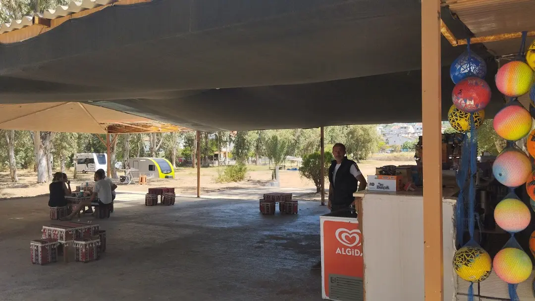 Barış kamp karavan — İzmir — küçük resim 3