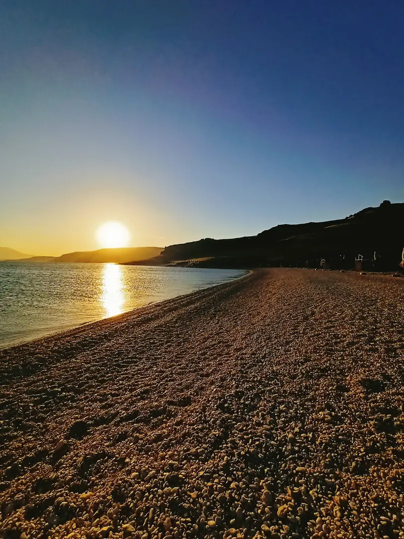 Çakıl Adası Aile Plajı Ve Kamp alanı — Van — küçük resim 6