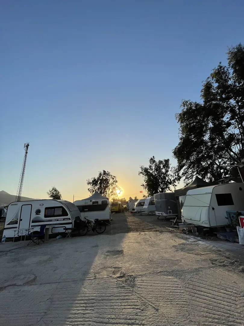 Seaside Karavan Park — İzmir — küçük resim 4