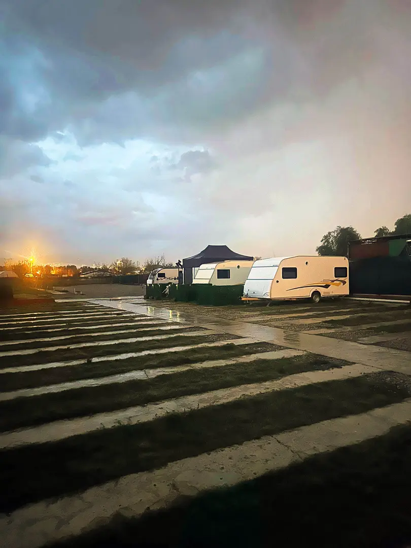 İzmir Karavan Park - İzmir Karavan Parkı - Karavan Park - Balçova Karavan Park - Park Karavana — İzmir — küçük resim 9