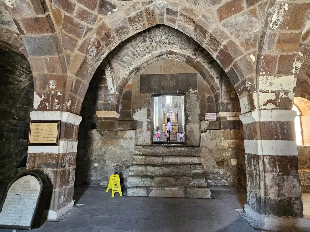 Akdamar Kampı — Van — küçük resim 4