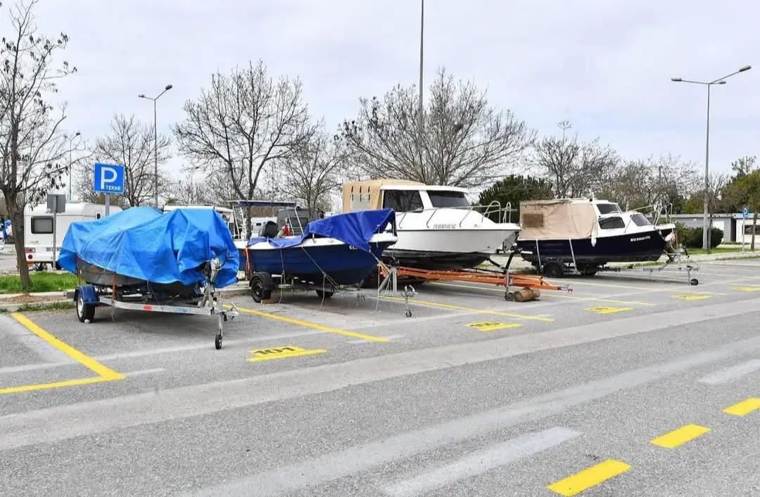 İBB Caravan Park — İzmir — küçük resim 5