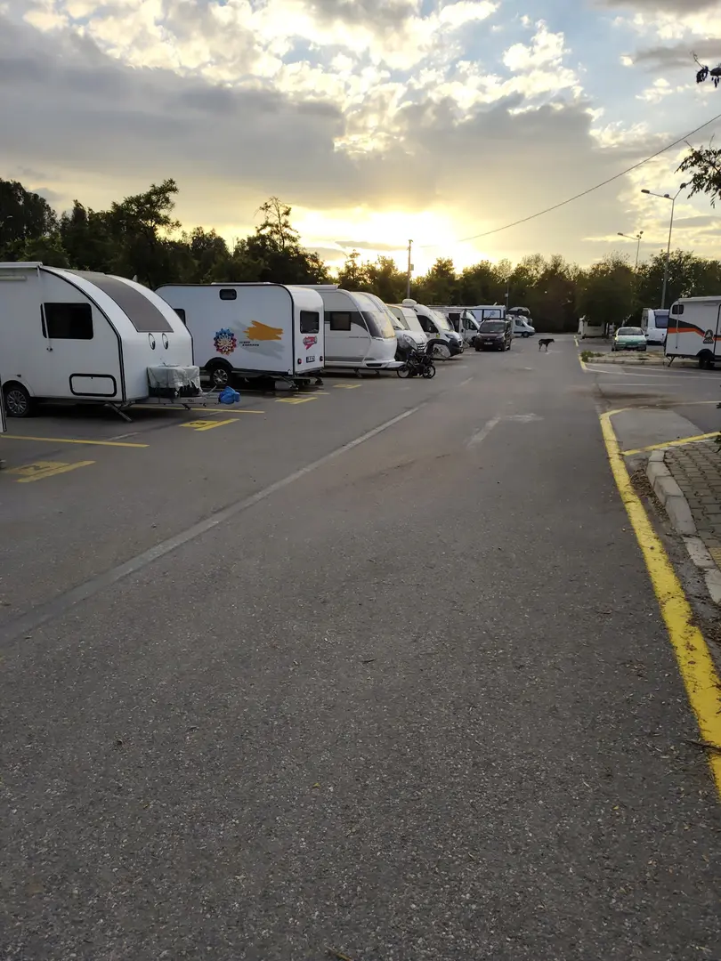 İBB Caravan Park — İzmir — küçük resim 7