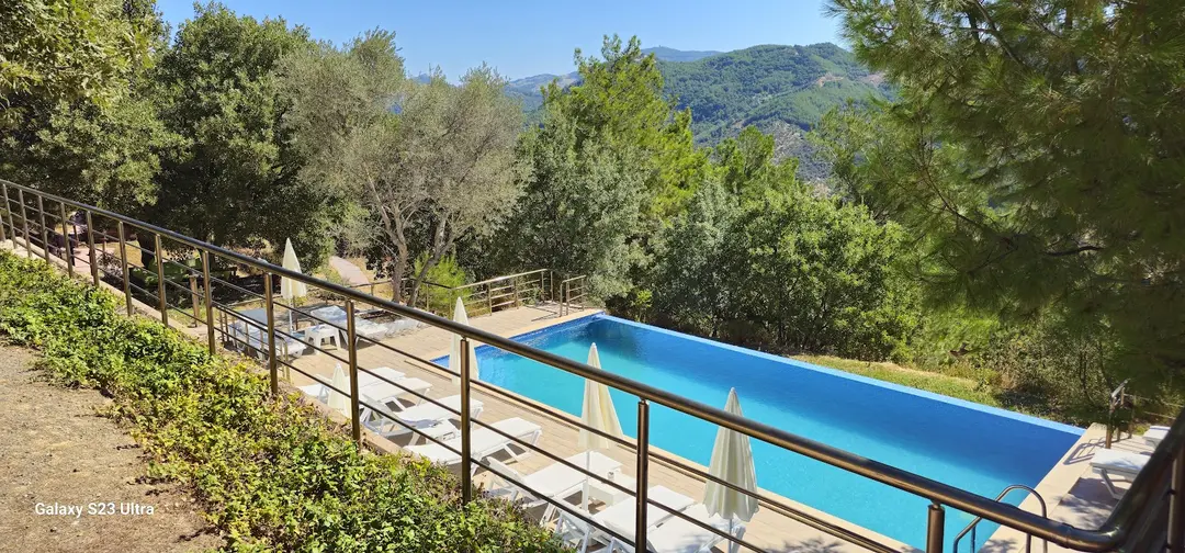 Gödence Hotel, Restoran, Bungalow — İzmir — küçük resim 2