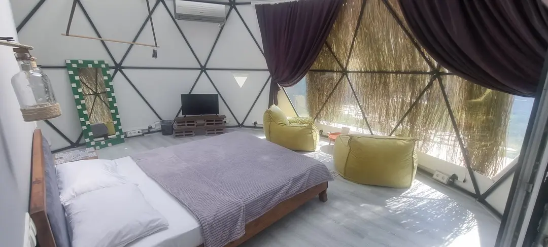 Casablanca Glamping Suits — İzmir — küçük resim 2