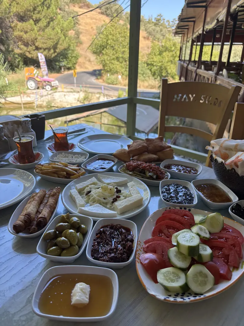 Şiringöl Restaurant Ve Kamp Alanı — İzmir — küçük resim 6