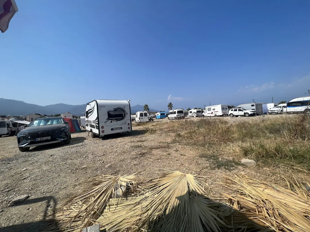 GANDALF karavan Park yeri — Aydın — fotoğraf 1