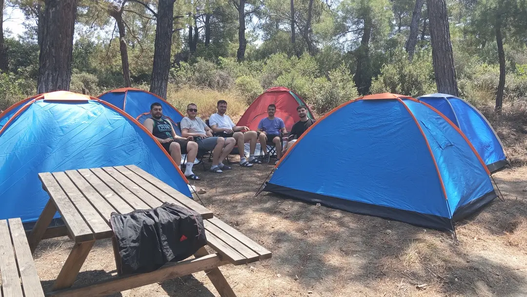 Evreka Kamp Alanı (Çadır-karavan)