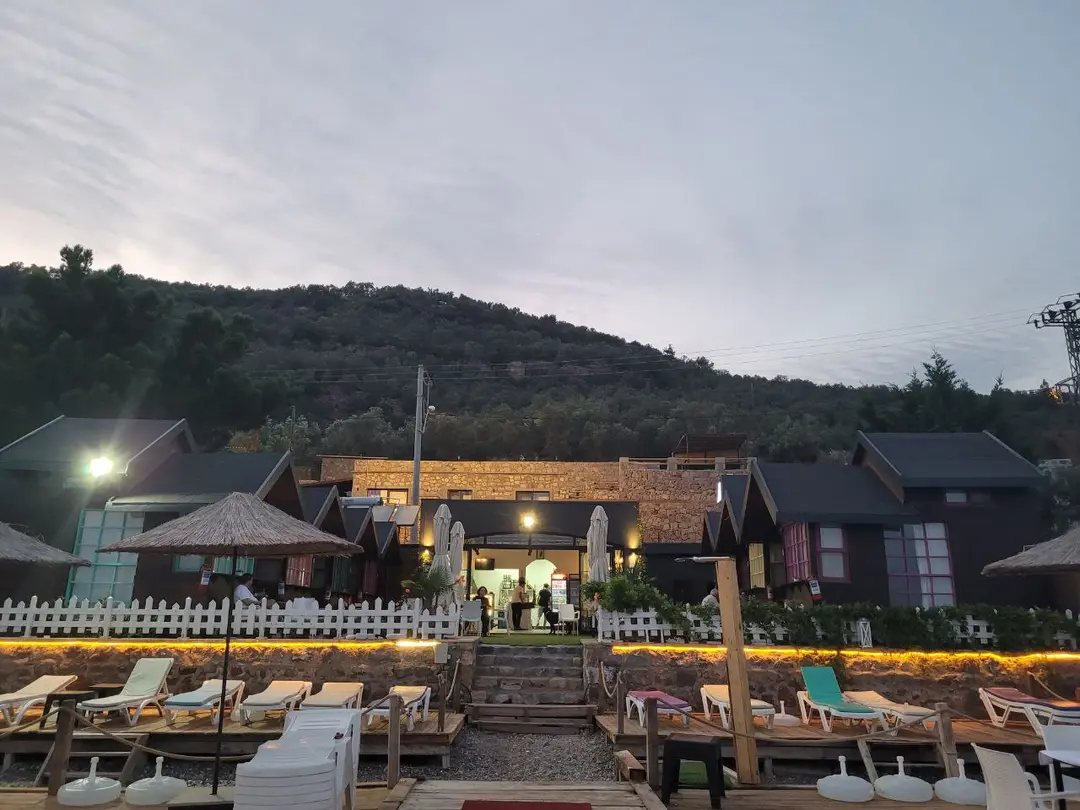Helen İda Yedi Masal Bungalow Evleri — Çanakkale — küçük resim 5