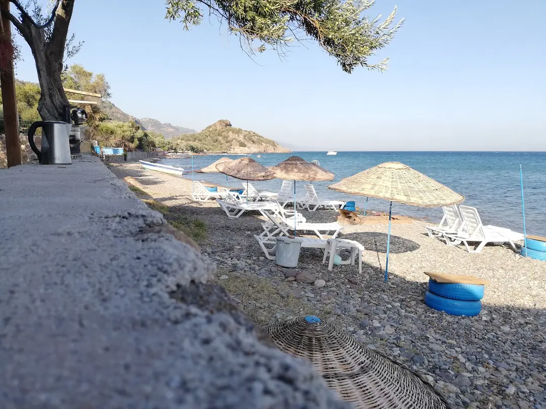 Mavi Assos Beach Bungalow Kamp