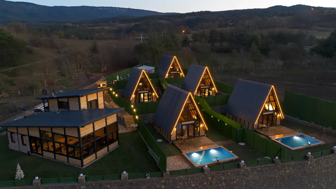 Varnas Village Life Bungalov | Piscina | Jacuzzi | Camino | — Bolu — küçük resim 8