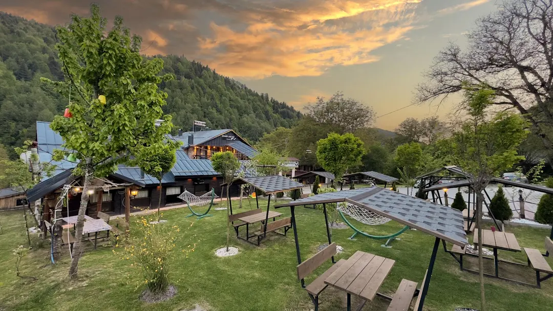 Abant Bungalov | Abant Zümrüt Jakuzili Dağ Evi — Bolu — küçük resim 4